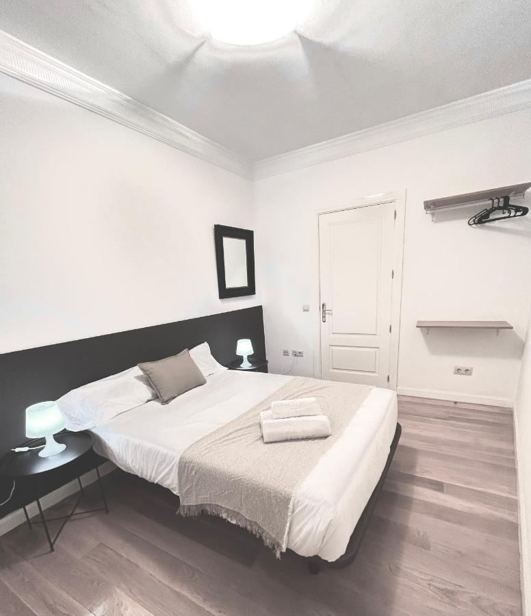 Pdv Rooms Madrid Exteriör bild