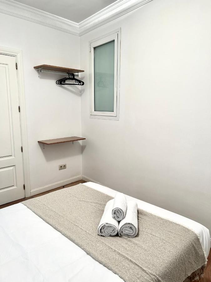 Pdv Rooms Madrid Exteriör bild