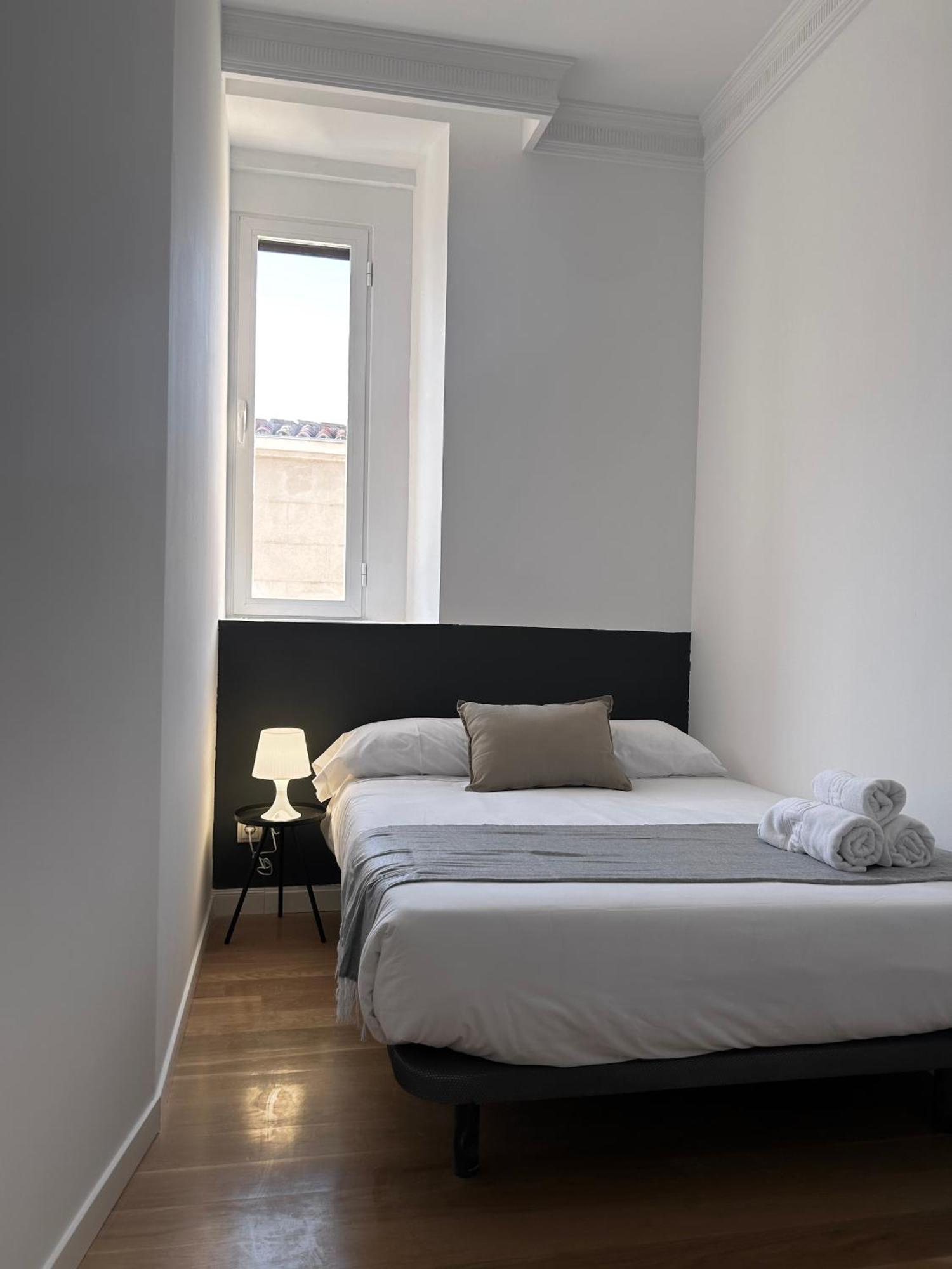 Pdv Rooms Madrid Exteriör bild